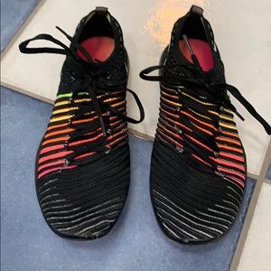 Size 6 Nike rainbow tennis shoes